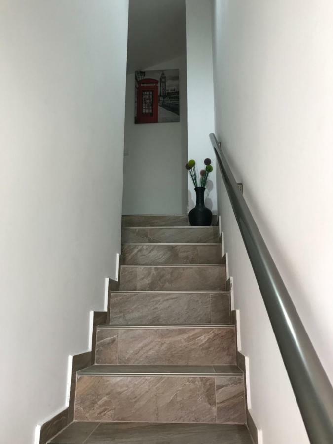 Id Apartments 티바트 외부 사진